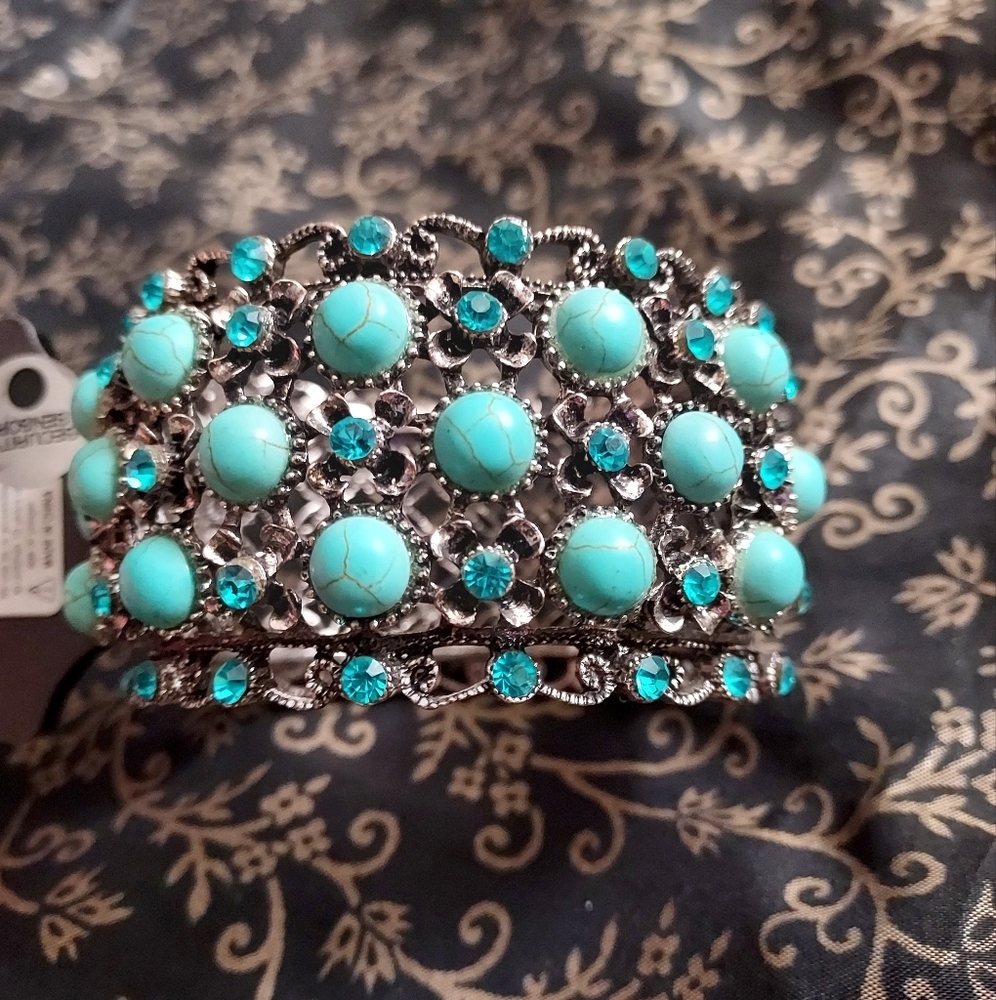 BOOT Barn Braclet